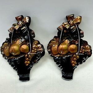 Vintage set of 2 matching  chalkware fruit basket wall hanging  plaques Canada